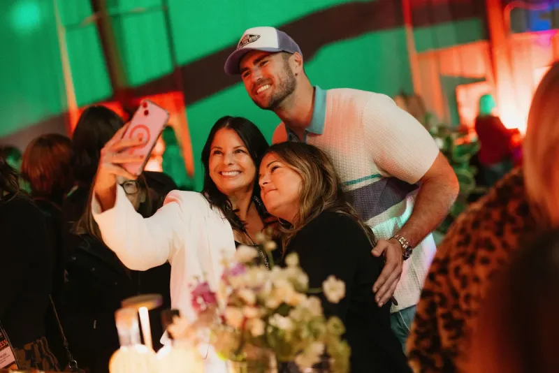 StreamFest 2025 alumni photo 03 of 10